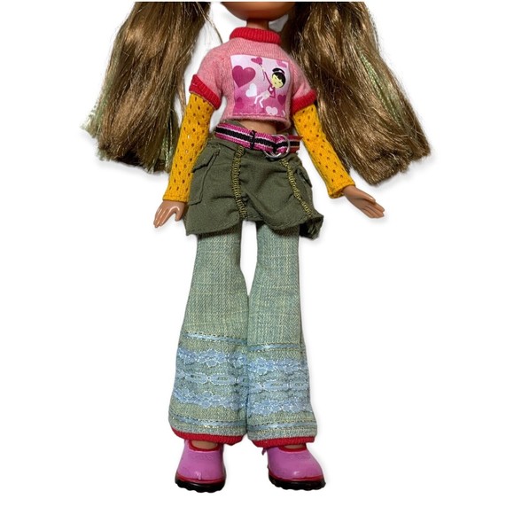 Bratz Doll Yasmin Tokyo A Go-Go Original Outfit - 2004 MGA Entertainment CLEAN - Picture 7 of 7